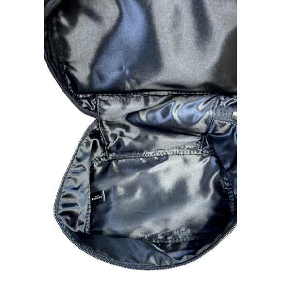 GIVENCHY BLACK MAKE UP BAG - Picture 7 of 8